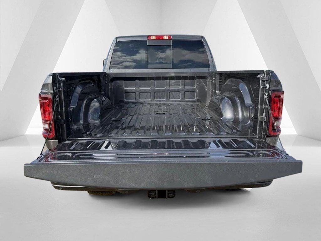 2026 RAM Ram 3500 RAM 3500 TRADESMAN CREW CAB 4X4 6'4' BOX