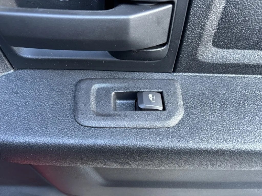 2026 RAM Ram 3500 RAM 3500 TRADESMAN CREW CAB 4X4 6'4' BOX