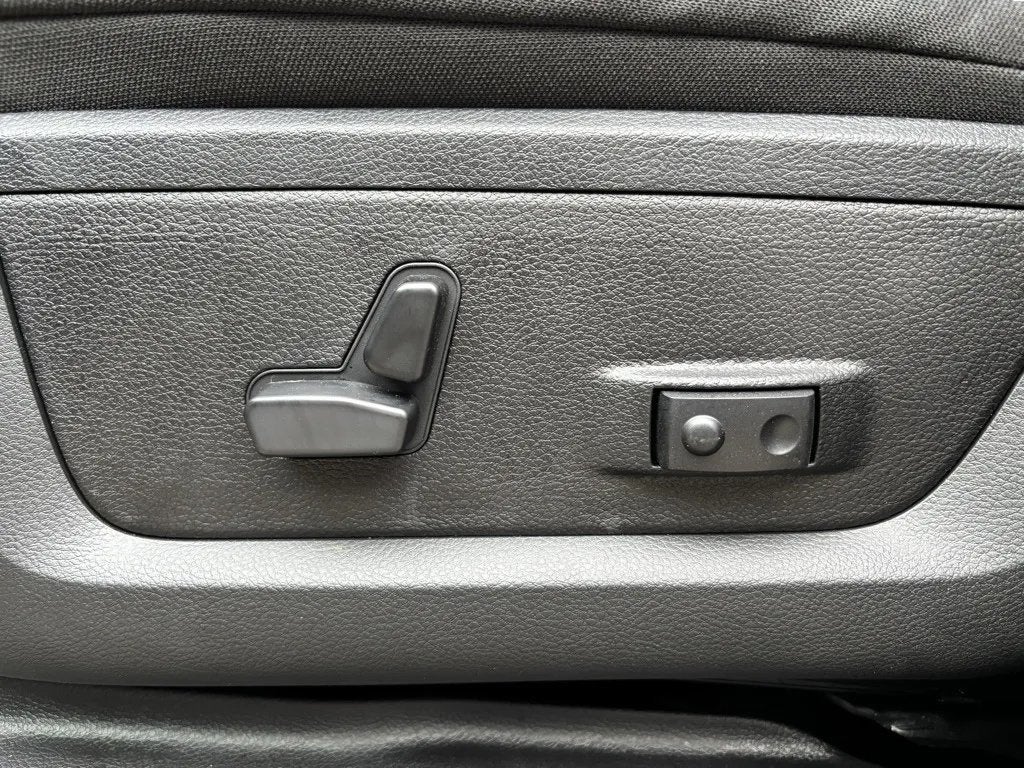 2026 RAM Ram 3500 RAM 3500 BIG HORN CREW CAB 4X4 6'4' BOX