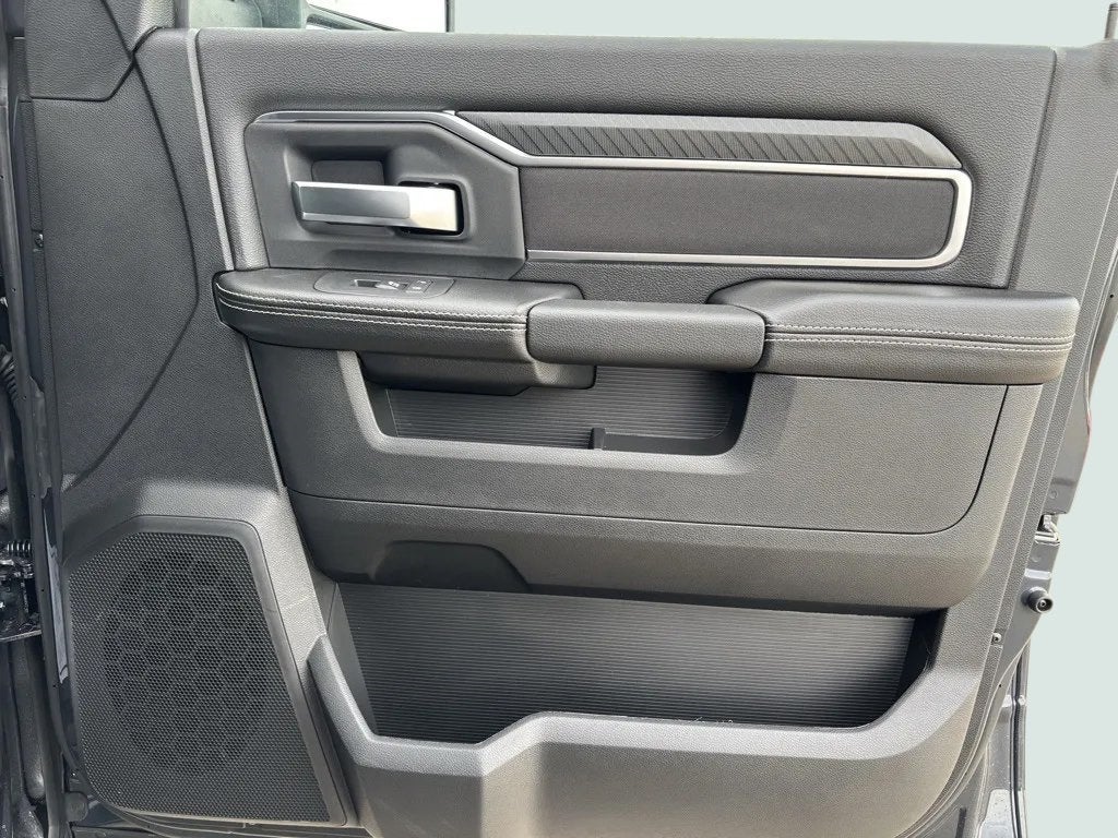 2026 RAM Ram 3500 RAM 3500 BIG HORN CREW CAB 4X4 6'4' BOX