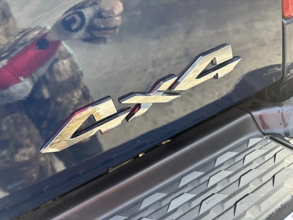 2022 RAM 3500 Laramie Crew Cab 4x4 6'4' Box