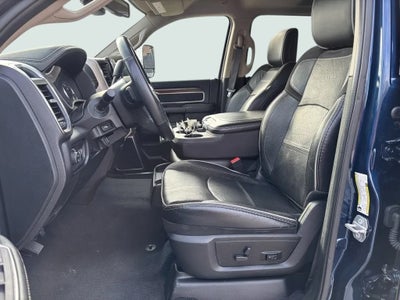 2022 RAM 3500 Laramie Crew Cab 4x4 6'4' Box