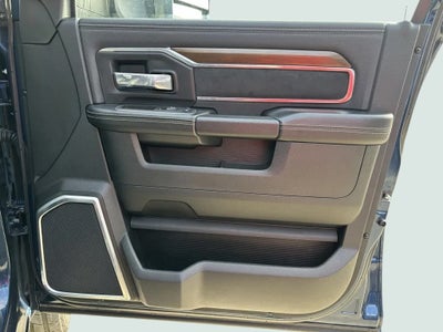 2022 RAM 3500 Laramie Crew Cab 4x4 6'4' Box