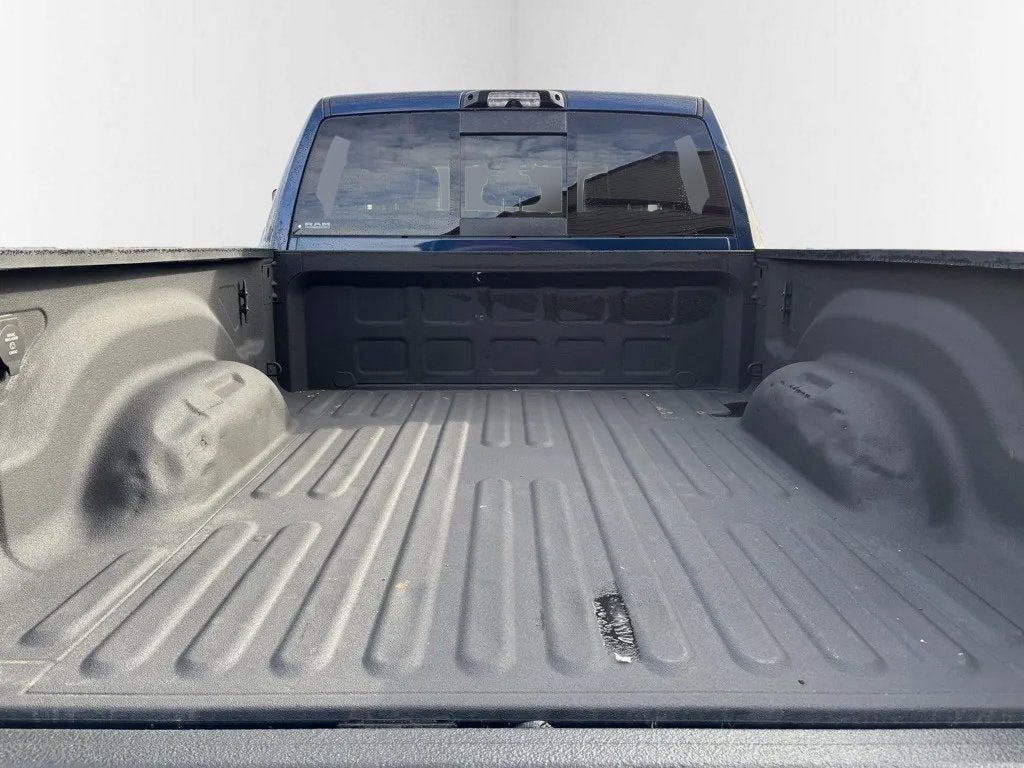 2022 RAM 3500 Laramie Crew Cab 4x4 6'4' Box