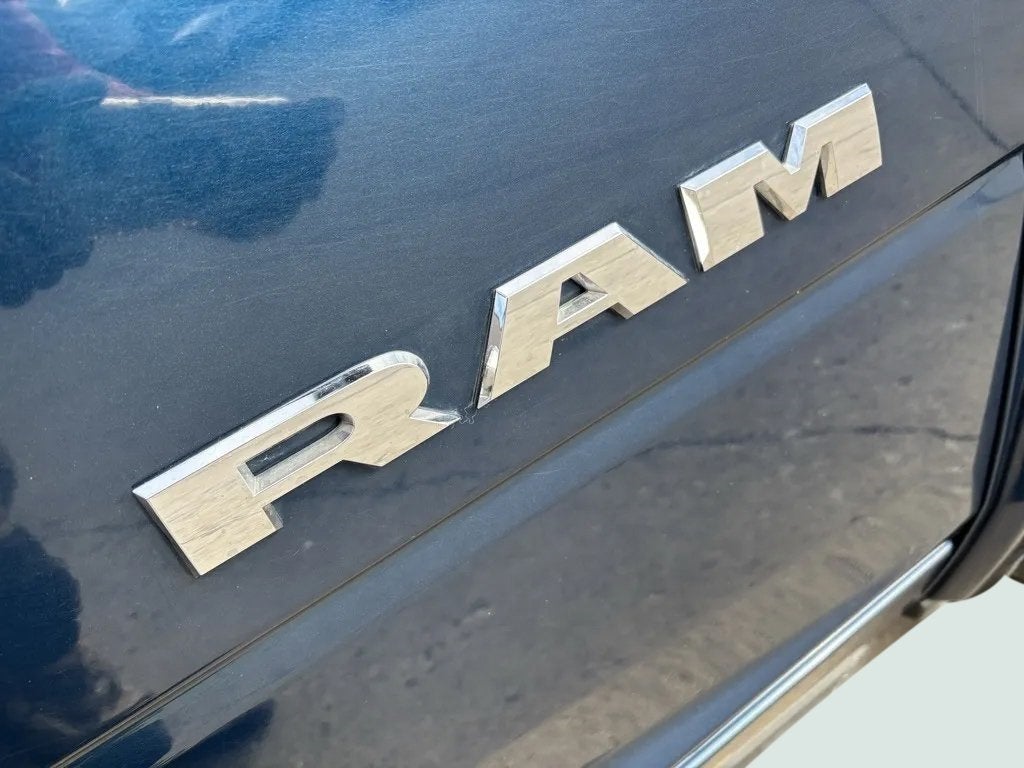 2022 RAM 3500 Laramie Crew Cab 4x4 6'4' Box