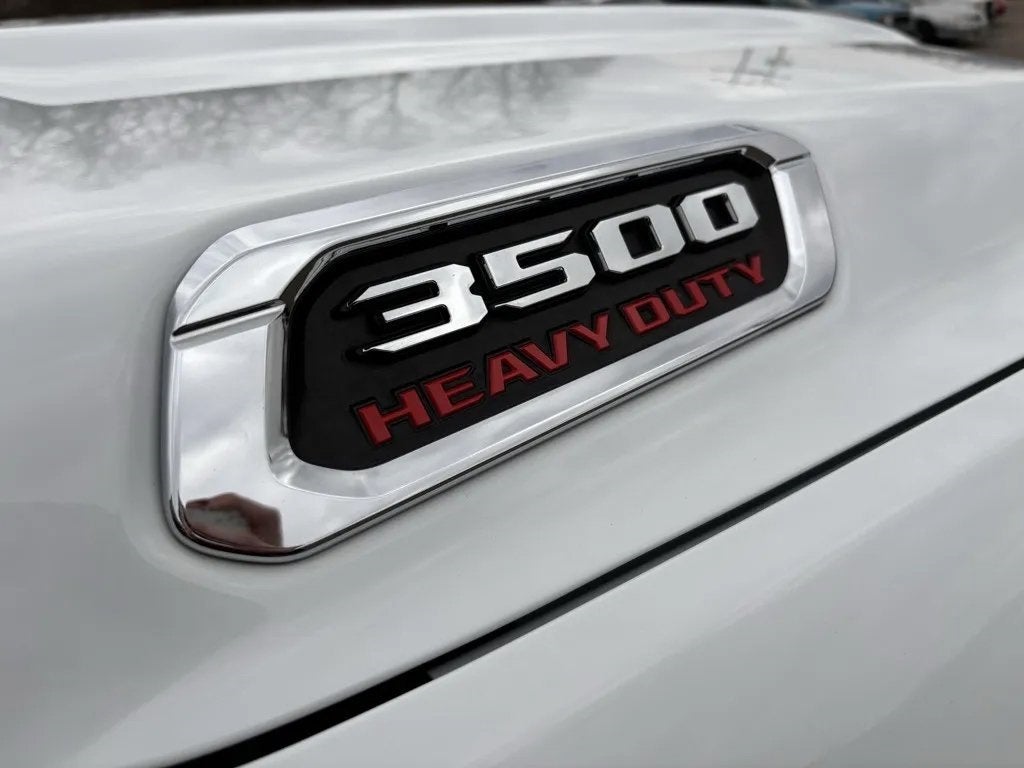 2023 RAM 3500 Big Horn Crew Cab 4x4 8' Box