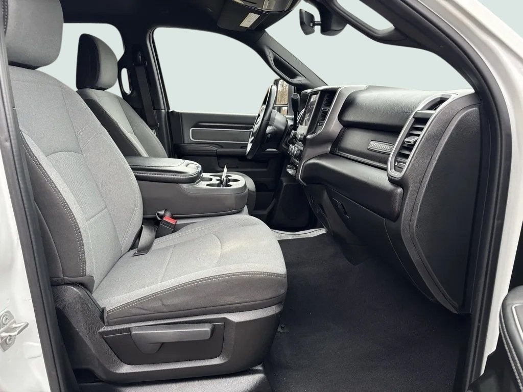 2023 RAM 3500 Big Horn Crew Cab 4x4 8' Box