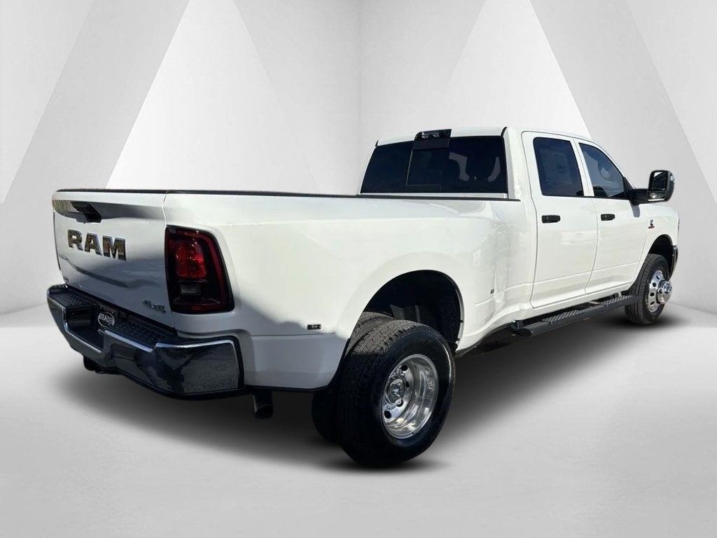 2026 RAM Ram 3500 RAM 3500 TRADESMAN CREW CAB 4X4 8' BOX