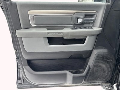 2018 RAM 3500 Lone Star Crew Cab 4x4 8' Box