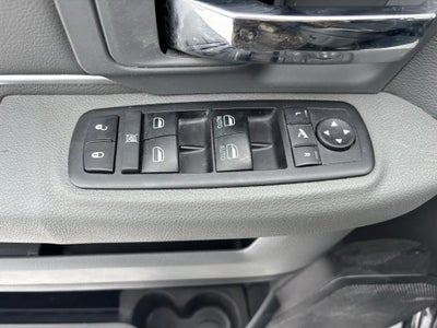 2018 RAM 3500 Lone Star Crew Cab 4x4 8' Box