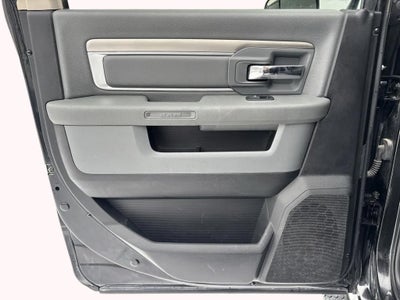 2018 RAM 3500 Lone Star Crew Cab 4x4 8' Box