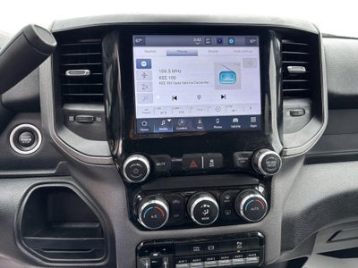 2022 RAM 2500 Tradesman Crew Cab 4x4 6'4' Box