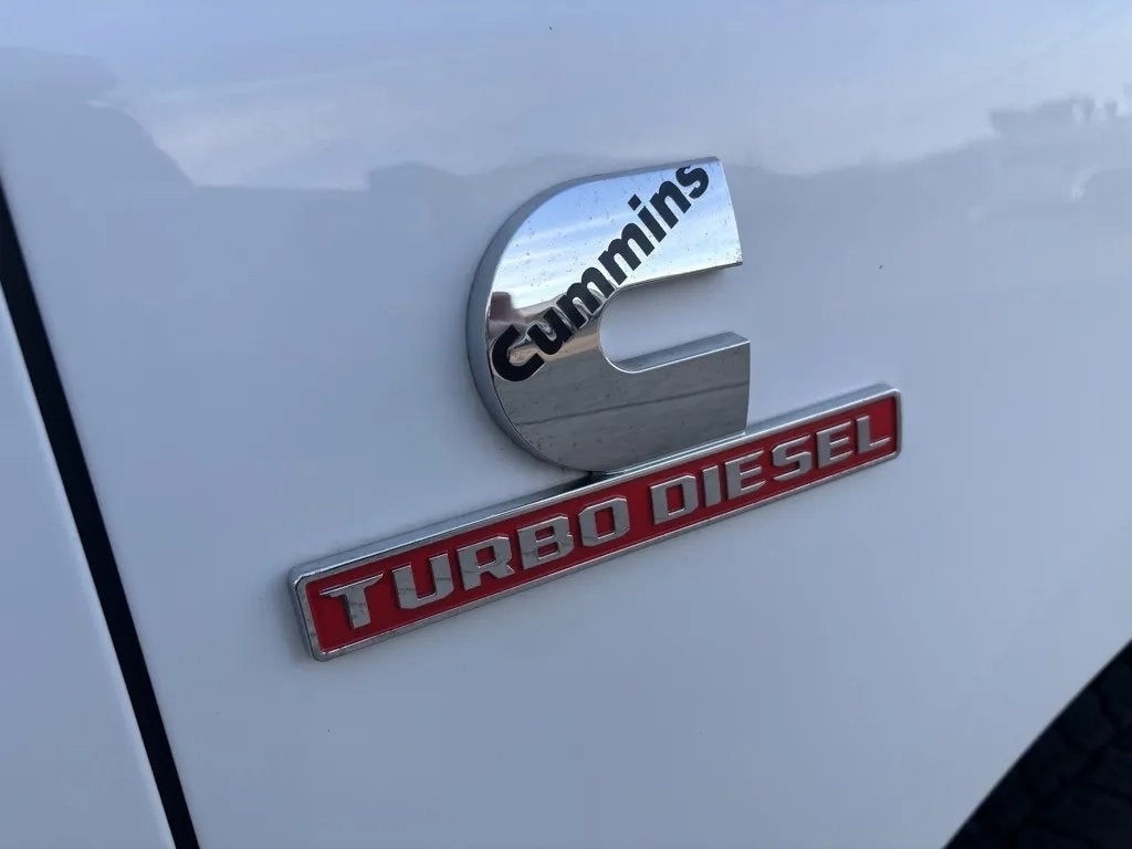 2019 RAM 2500 Big Horn Crew Cab 4x4 6'4' Box