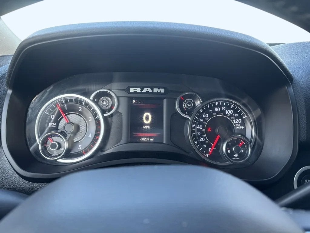 2019 RAM 2500 Big Horn Crew Cab 4x4 6'4' Box