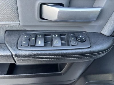 2019 RAM 2500 Big Horn Crew Cab 4x4 6'4' Box