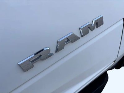 2019 RAM 2500 Big Horn Crew Cab 4x4 6'4' Box