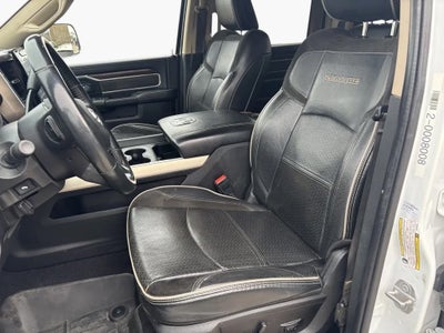 2022 RAM 2500 Laramie Crew Cab 4x4 6'4' Box