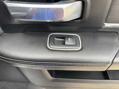 2022 RAM 2500 Laramie Crew Cab 4x4 6'4' Box