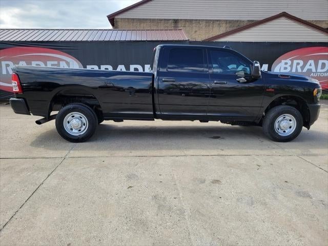 2023 RAM 2500 Tradesman Crew Cab 4x4 8' Box