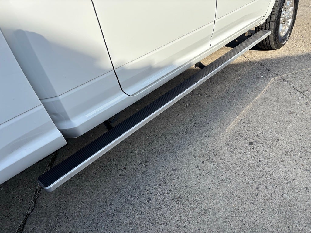 2018 RAM 2500 Laramie Mega Cab 4x4 6'4' Box