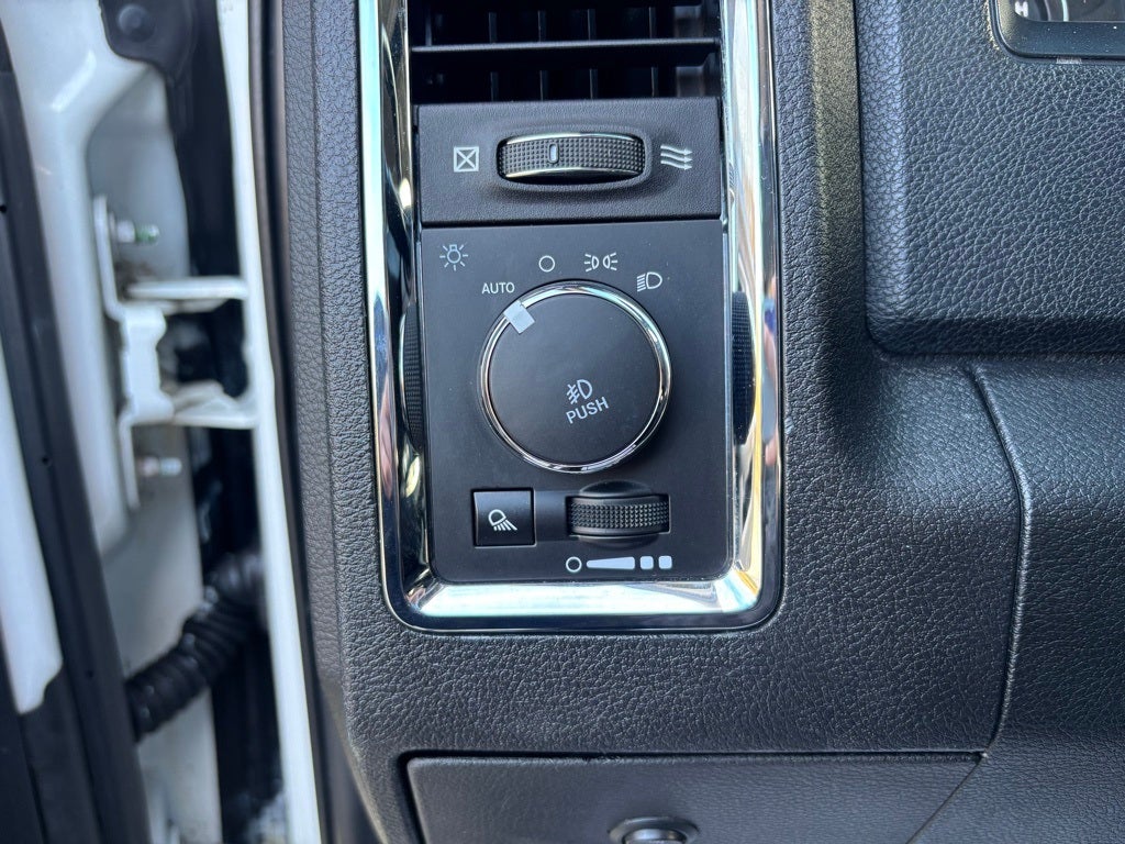 2018 RAM 2500 Laramie Mega Cab 4x4 6'4' Box