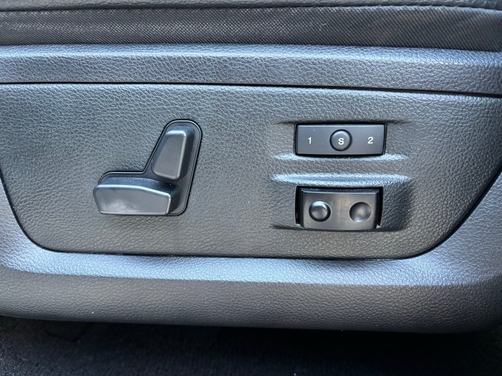 2018 RAM 2500 Laramie Mega Cab 4x4 6'4' Box