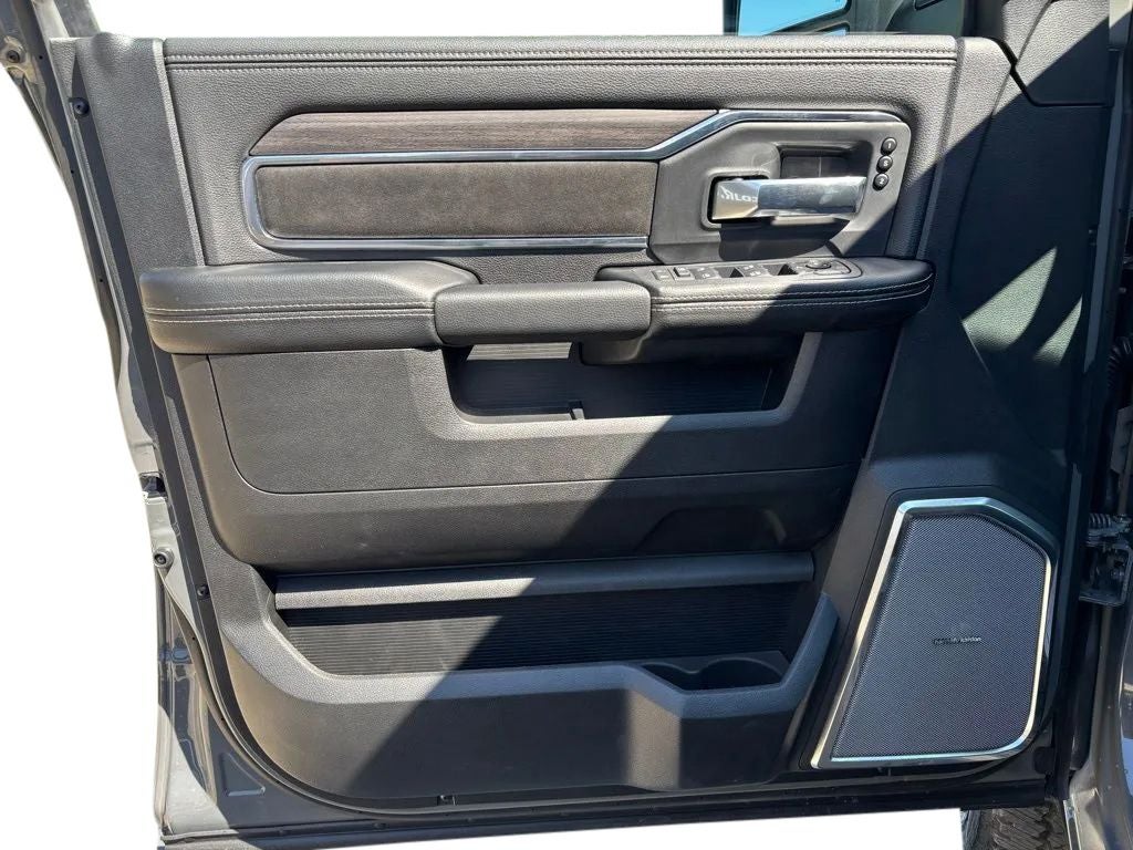 2026 RAM Ram 2500 RAM 2500 LARAMIE MEGA CAB 4X4 6'4' BOX