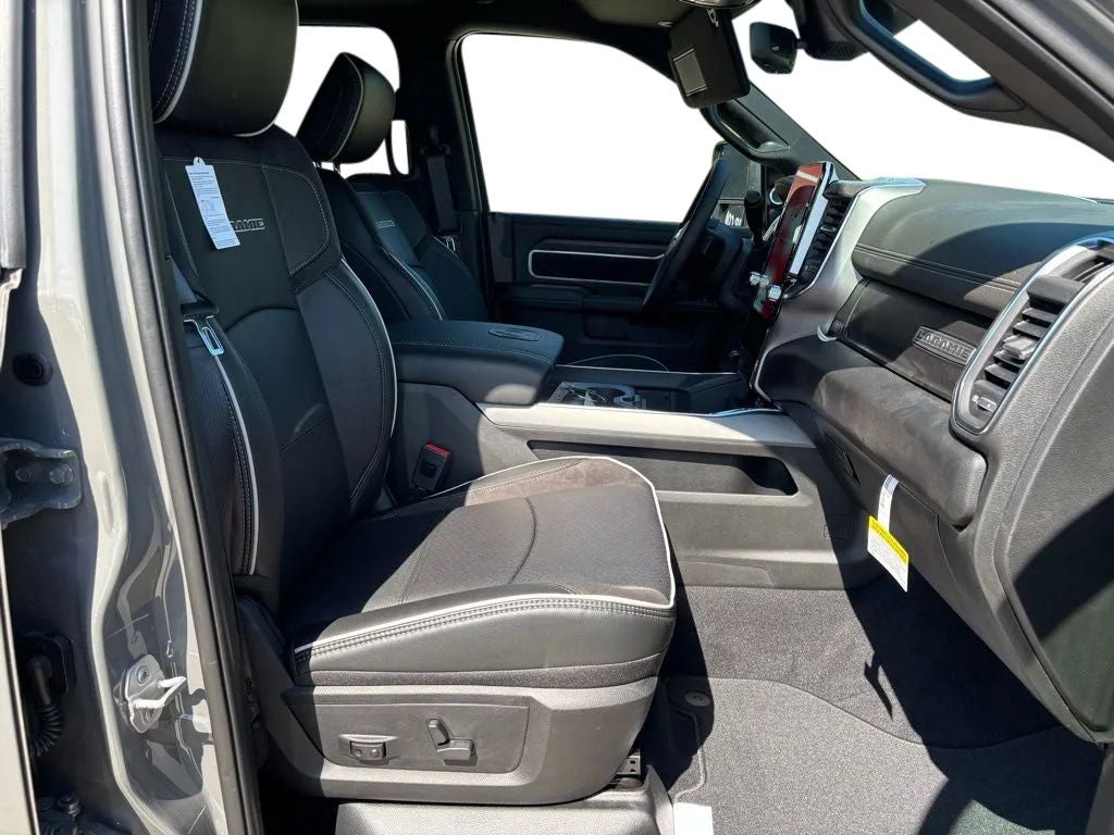 2026 RAM Ram 2500 RAM 2500 LARAMIE MEGA CAB 4X4 6'4' BOX