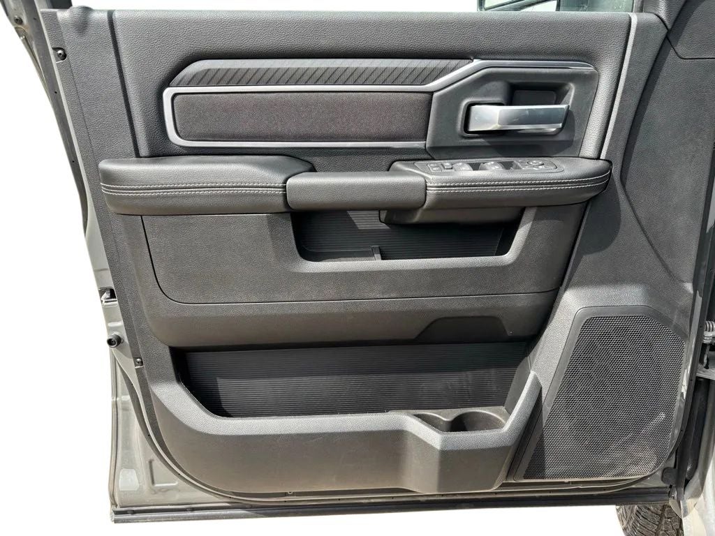 2026 RAM Ram 3500 Chassis Cab RAM 3500 BIG HORN CREW CAB CHASSIS 4X4 60' CA