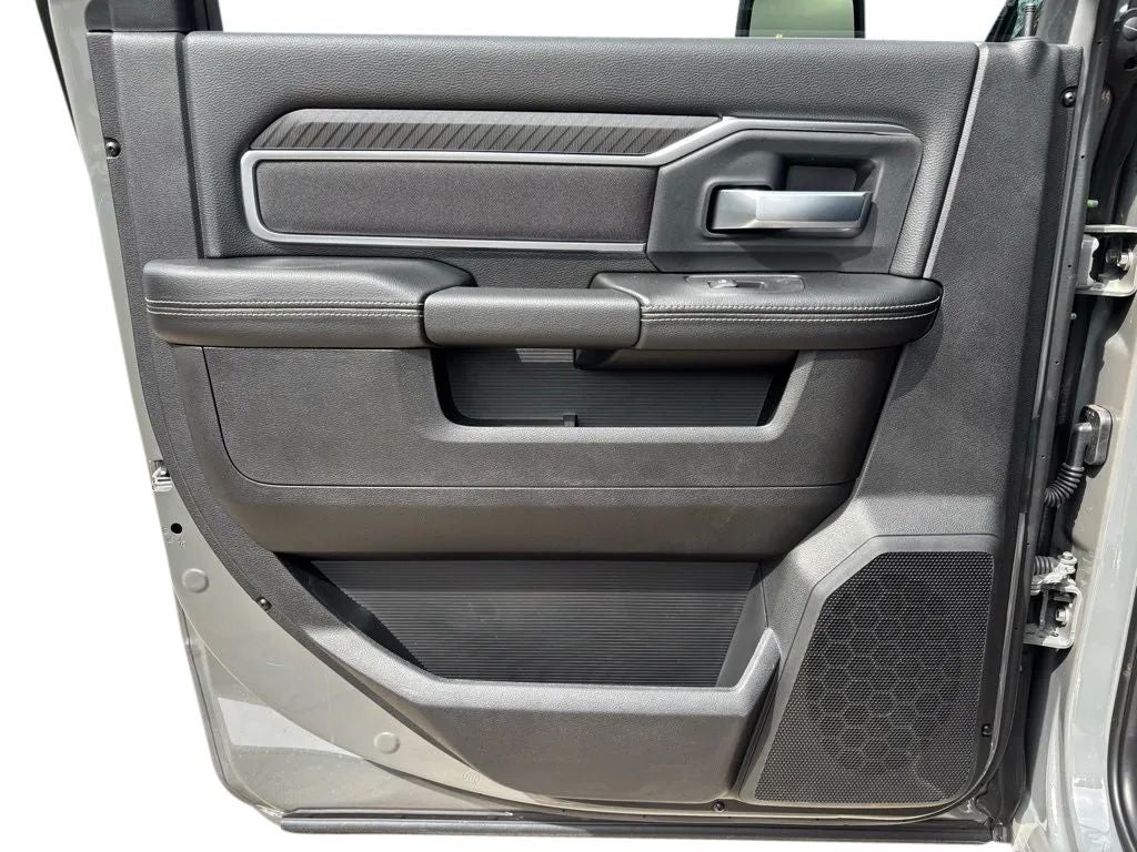 2026 RAM Ram 3500 Chassis Cab RAM 3500 BIG HORN CREW CAB CHASSIS 4X4 60' CA