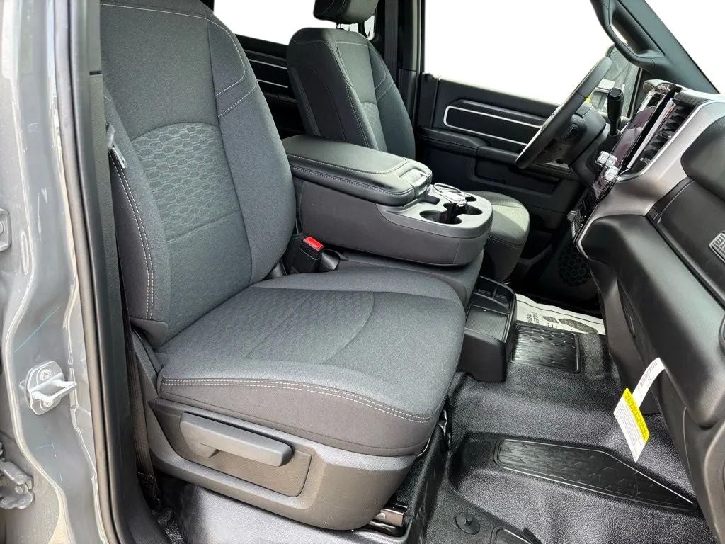 2026 RAM Ram 3500 Chassis Cab RAM 3500 BIG HORN CREW CAB CHASSIS 4X4 60' CA