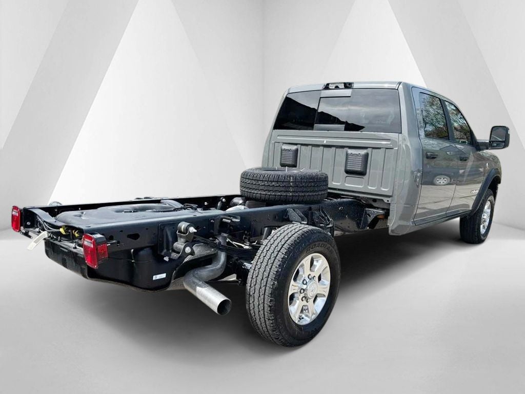 2026 RAM Ram 3500 Chassis Cab RAM 3500 BIG HORN CREW CAB CHASSIS 4X4 60' CA