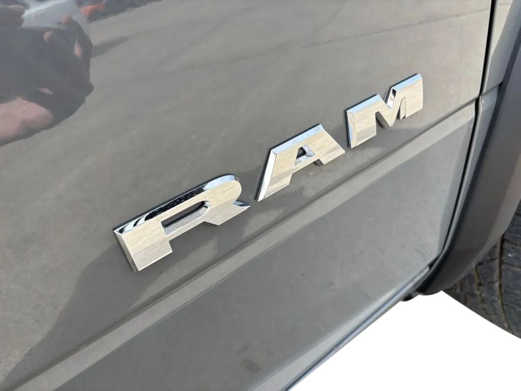 2026 RAM Ram 3500 Chassis Cab RAM 3500 BIG HORN CREW CAB CHASSIS 4X4 60' CA