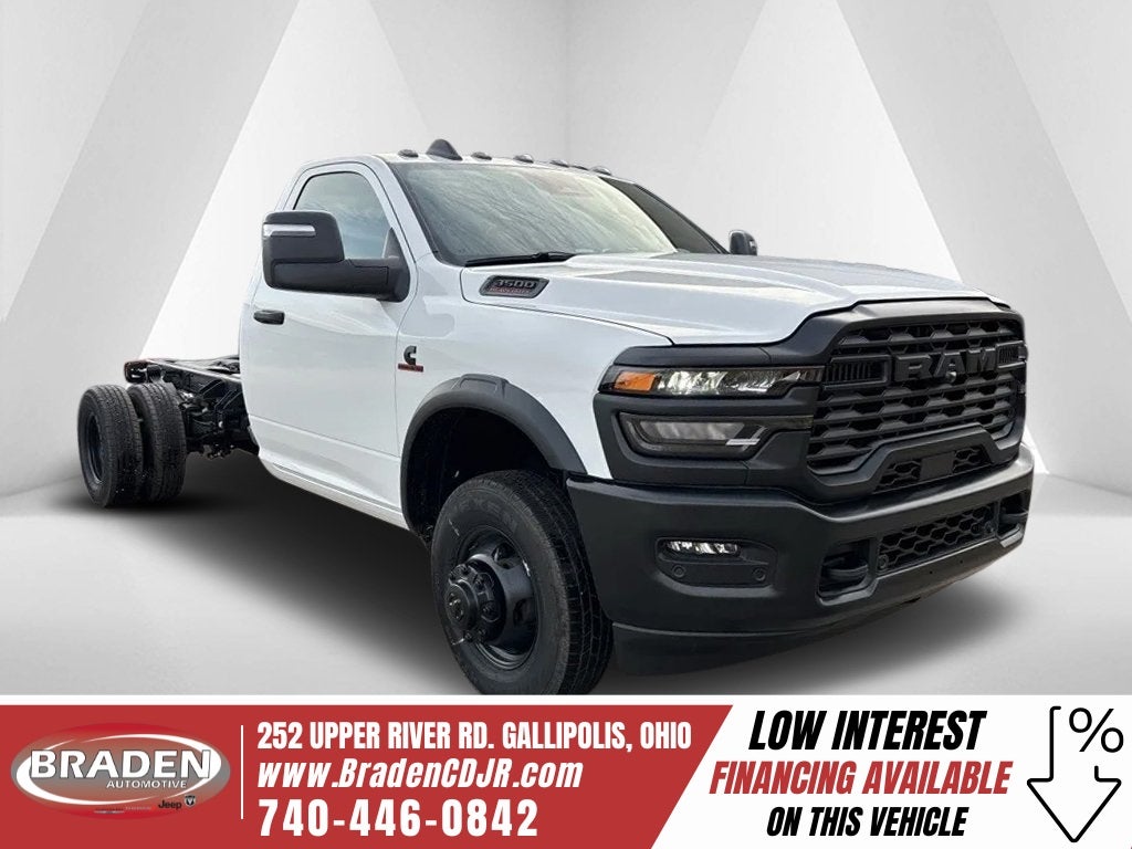 2026 RAM Ram 3500 Chassis Cab RAM 3500 TRADESMAN CHASSIS REGULAR CAB 4X4 84' CA