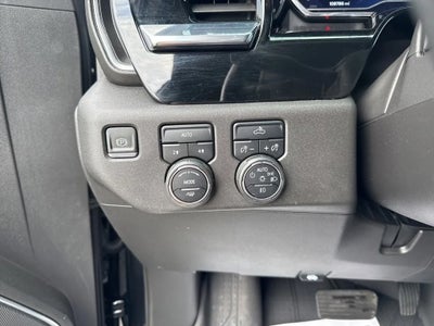 2022 Chevrolet Silverado 1500 4WD Crew Cab Short Bed RST