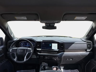 2022 Chevrolet Silverado 1500 4WD Crew Cab Short Bed RST