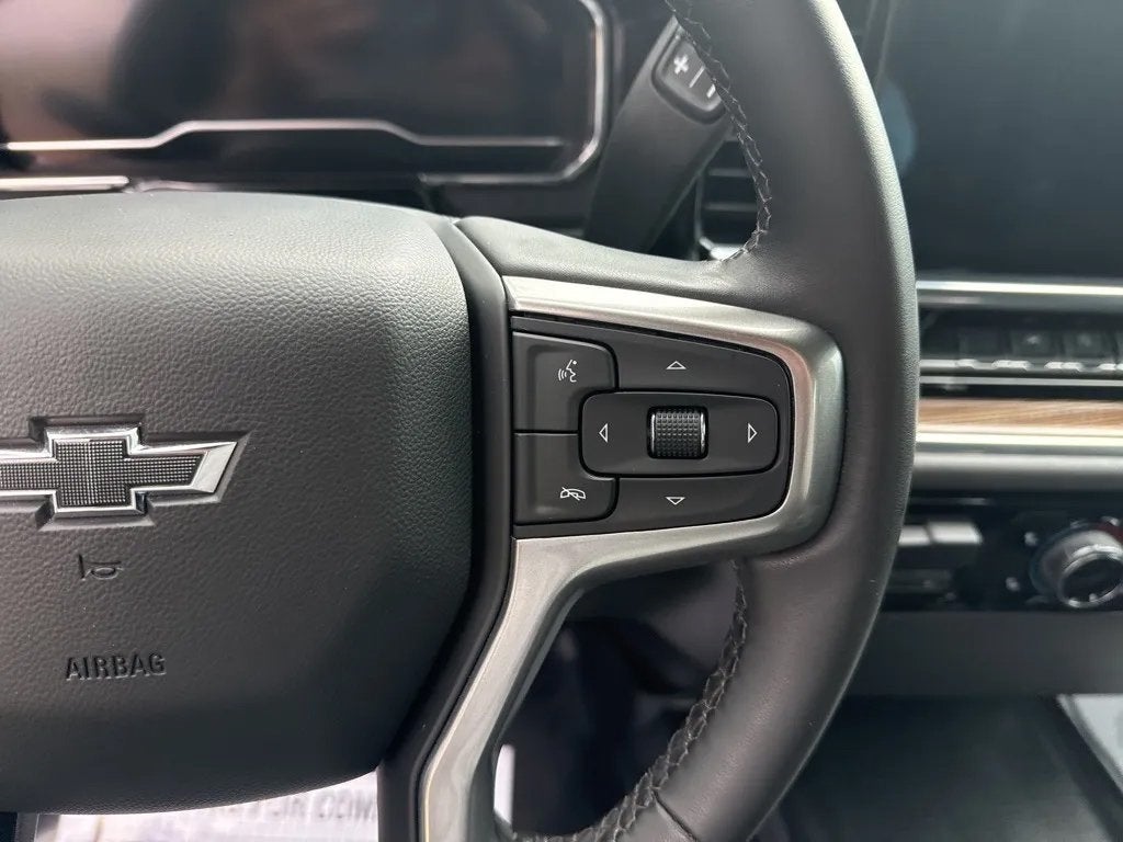 2023 Chevrolet Silverado 1500 4WD Crew Cab Short Bed RST