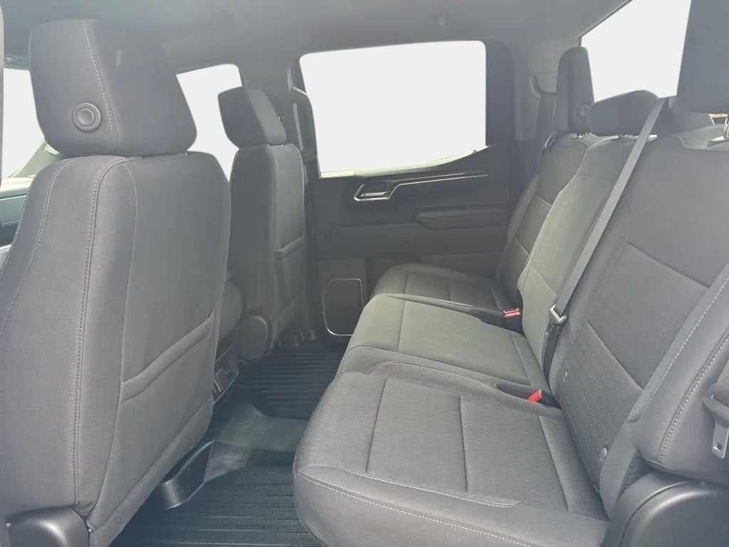 2023 Chevrolet Silverado 1500 4WD Crew Cab Short Bed RST