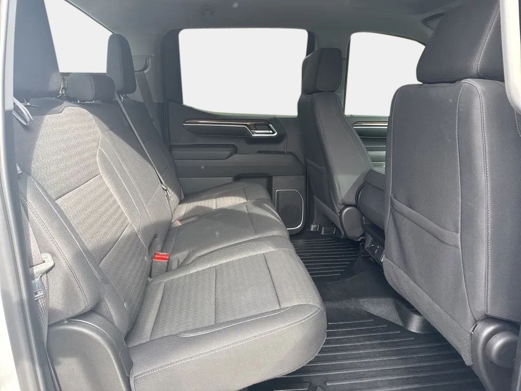 2023 Chevrolet Silverado 1500 4WD Crew Cab Short Bed RST