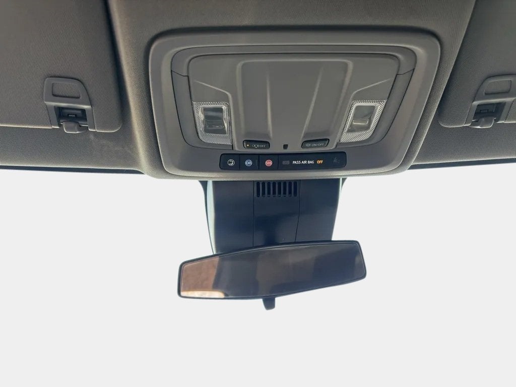 2022 Chevrolet Silverado 1500 4WD Crew Cab Short Bed RST