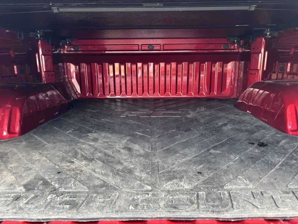 2022 Chevrolet Silverado 1500 4WD Crew Cab Short Bed RST