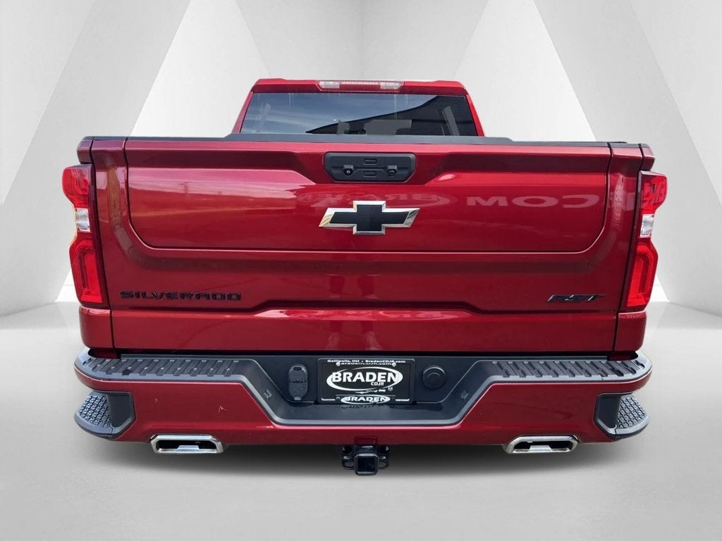 2022 Chevrolet Silverado 1500 4WD Crew Cab Short Bed RST