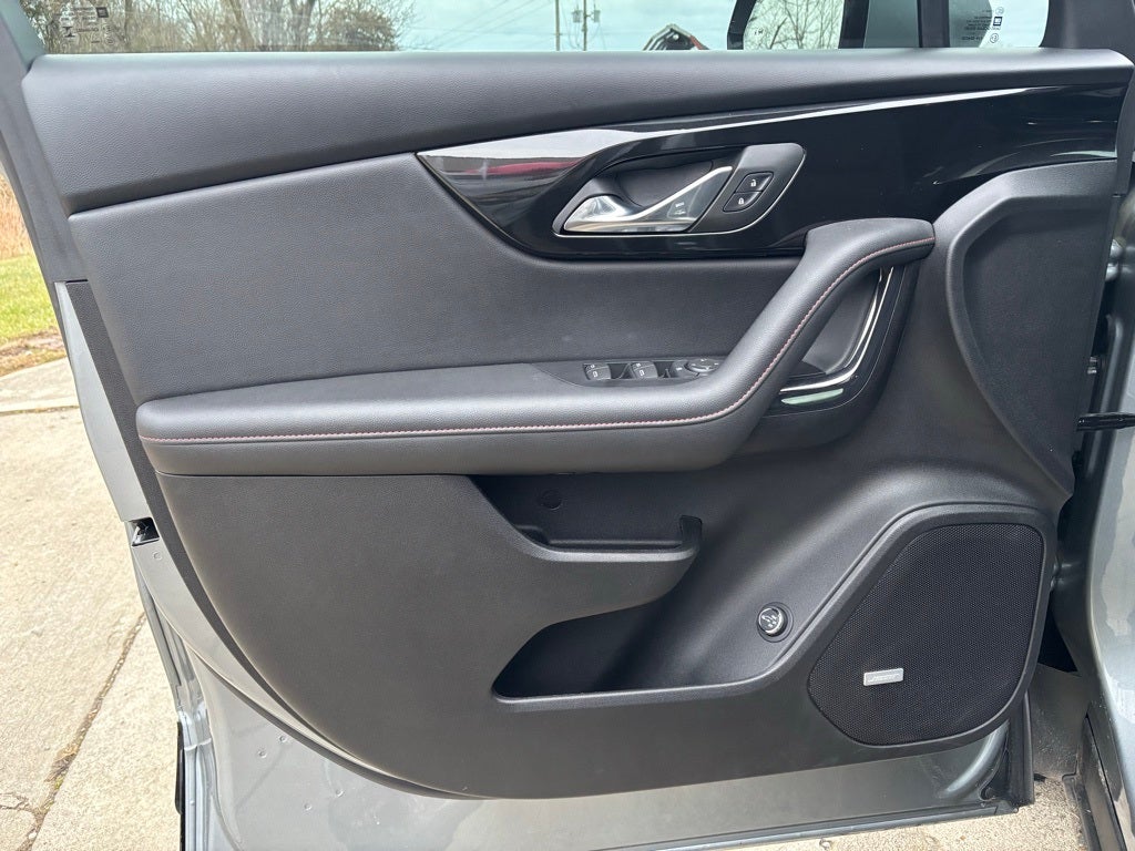 2025 Chevrolet Blazer AWD RS