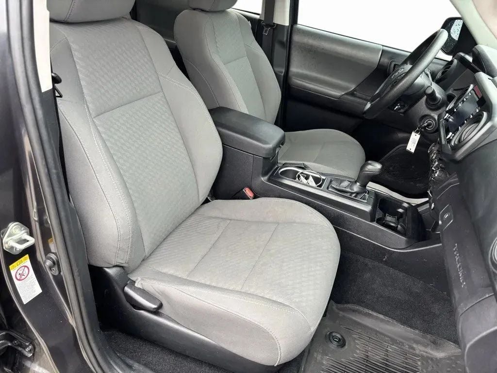 2020 Toyota Tacoma SR V6