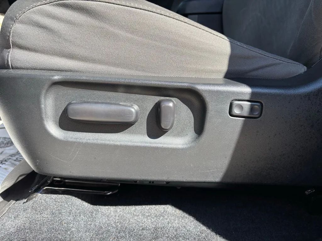 2020 Toyota Tacoma SR5 V6