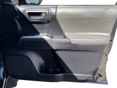 2020 Toyota Tacoma SR5 V6