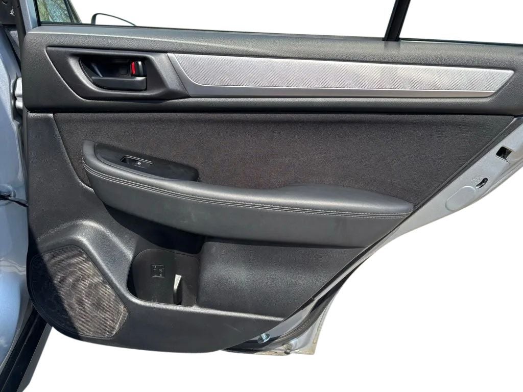2019 Subaru Outback 2.5i