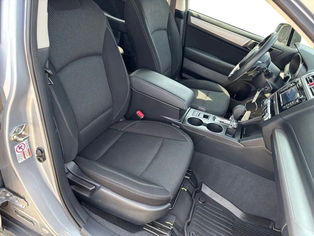2019 Subaru Outback 2.5i