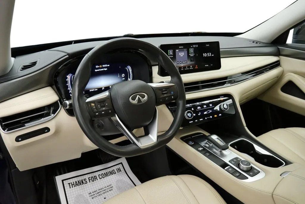 2023 INFINITI QX60 LUXE