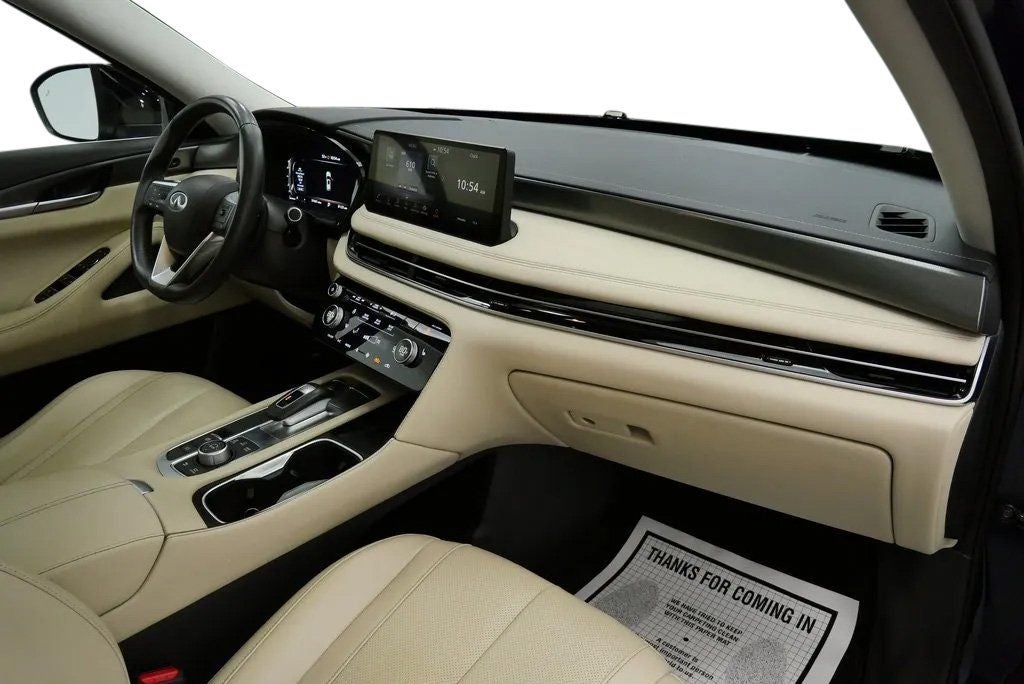 2023 INFINITI QX60 LUXE